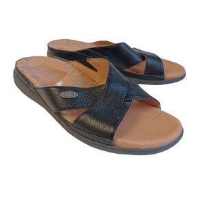 Acorn Sandals Womens size US 6 Black Leather Slip On Style Open Toe Comfort Flat